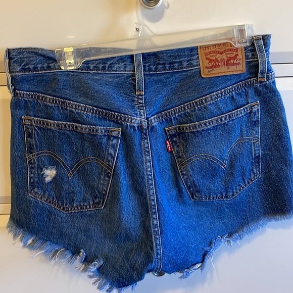 Levi’s 501 Vintage High Rise denim shorts - Picture 2 of 5
